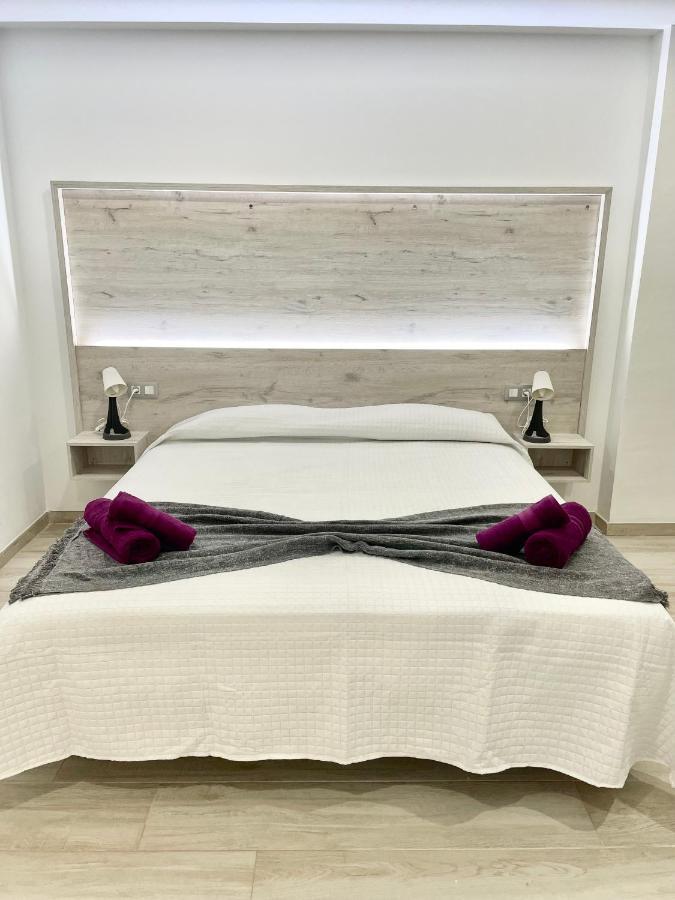 Island Suites Arona  Eksteriør bilde