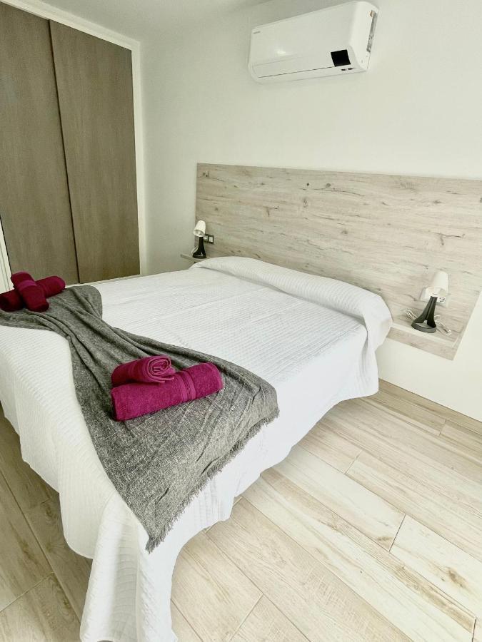 Island Suites Arona  Eksteriør bilde