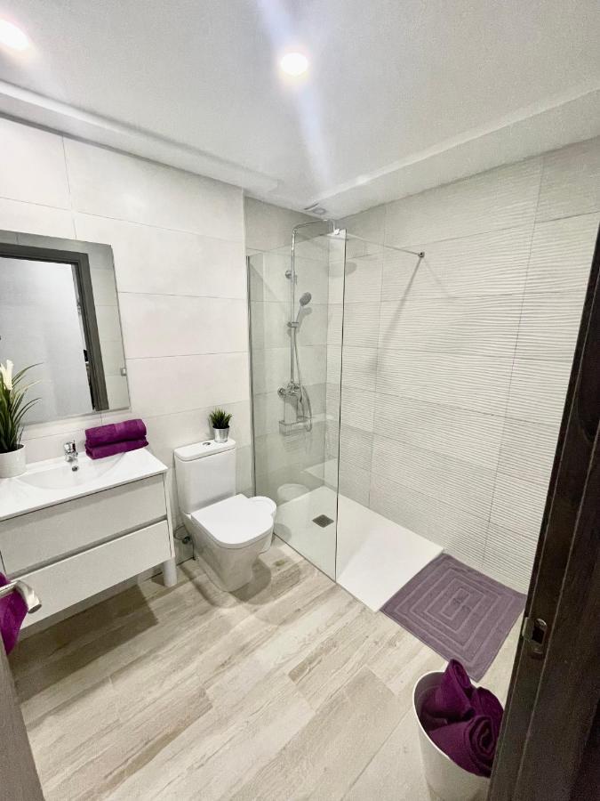 Island Suites Arona  Eksteriør bilde
