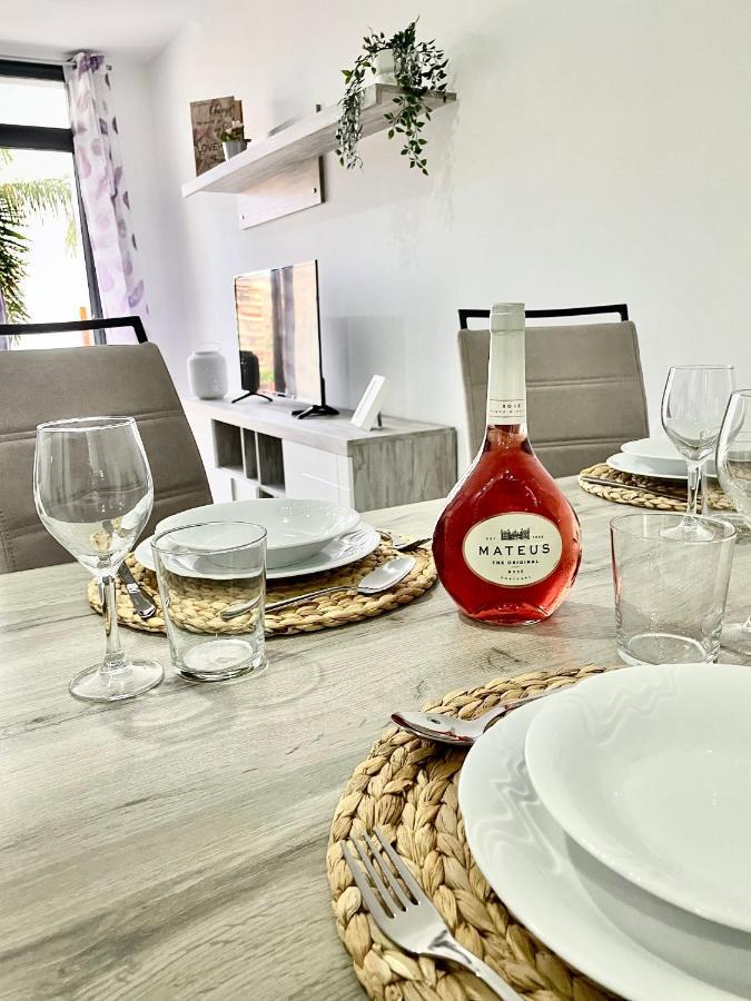 Island Suites Arona  Eksteriør bilde